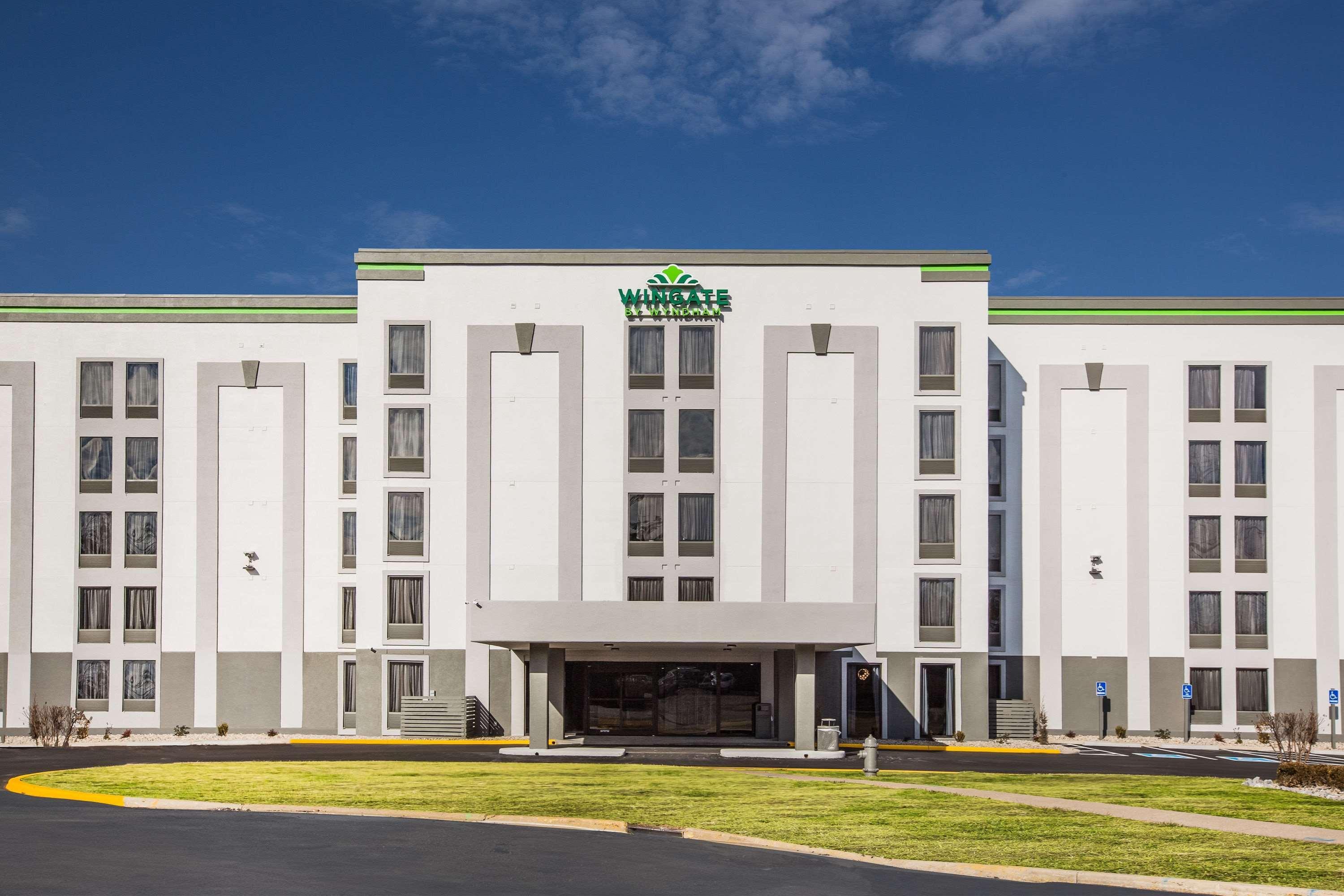 Wingate By Wyndham Louisville Airport Expo Center Extérieur photo