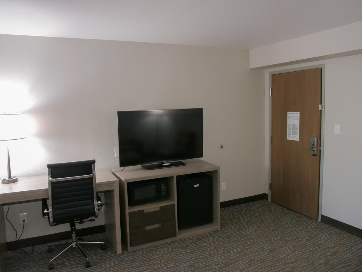 Wingate By Wyndham Louisville Airport Expo Center Extérieur photo