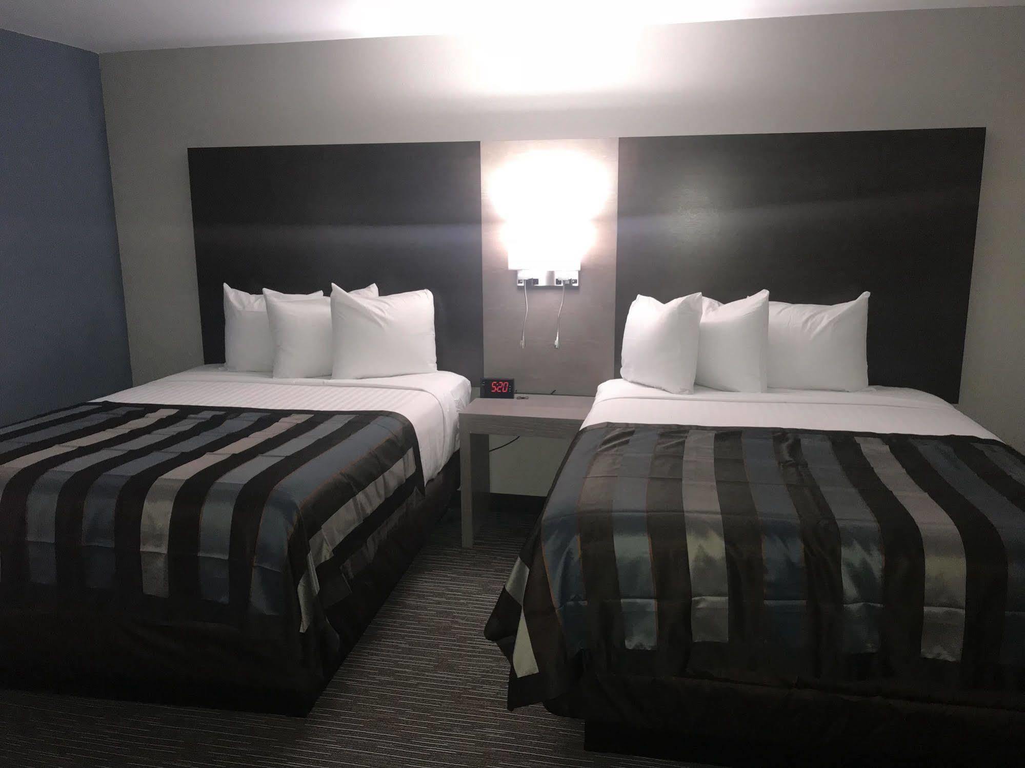 Wingate By Wyndham Louisville Airport Expo Center Extérieur photo